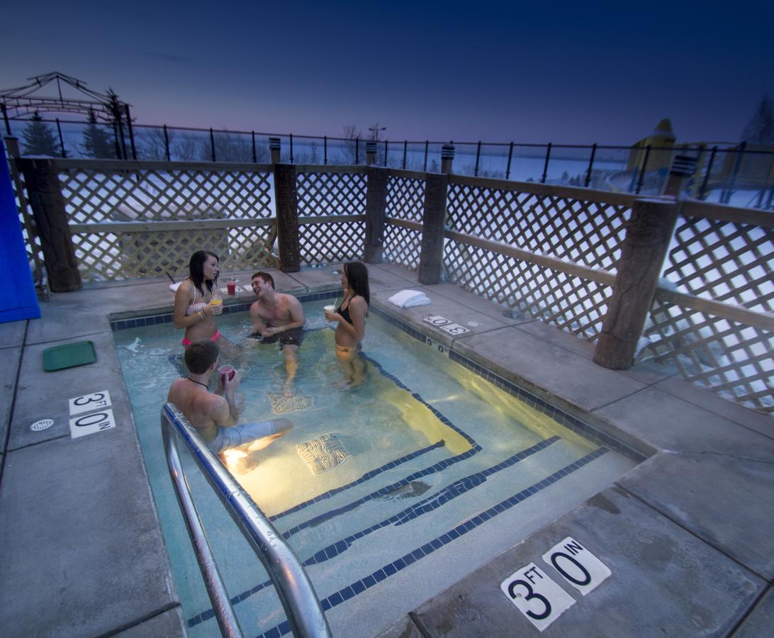 Hotel Edgewater Waterpark Duluth Exterior foto